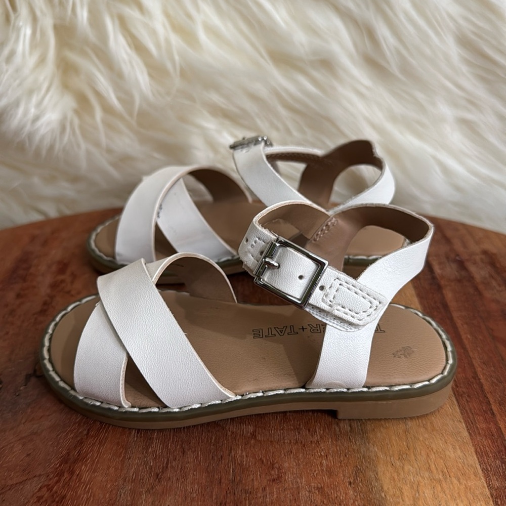 Tucker + Tate White Cross Strap Sandals Girls Size 5 Toddler